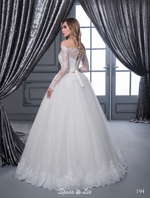 https://www.sposa-lia.com/images/stories/virtuemart/product/194       (3).jpg